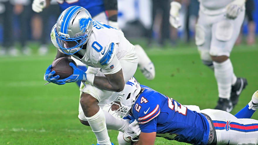 Jahmyr Gibbs Just Proved He Is the Most Dangerous Running Back in Football