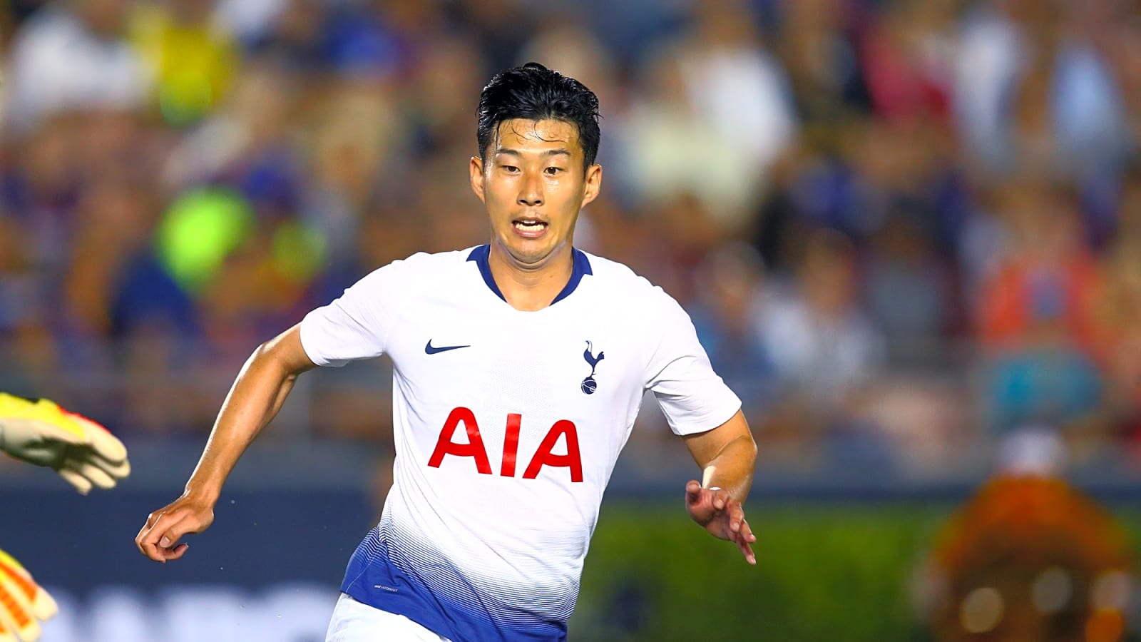 Tottenham legend holds talks with MLS club as questions about his future continue to rise