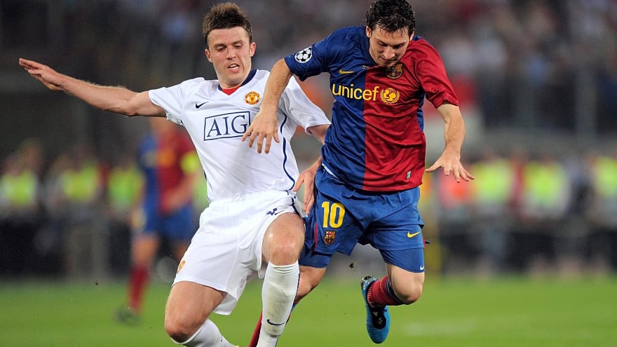 Michael Carrick gives Matthijs de Ligt and Mason Mount injury update ahead of Everton clash