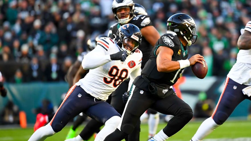 Bears’ best path to beating Eagles may come from an unexpected place Monday night