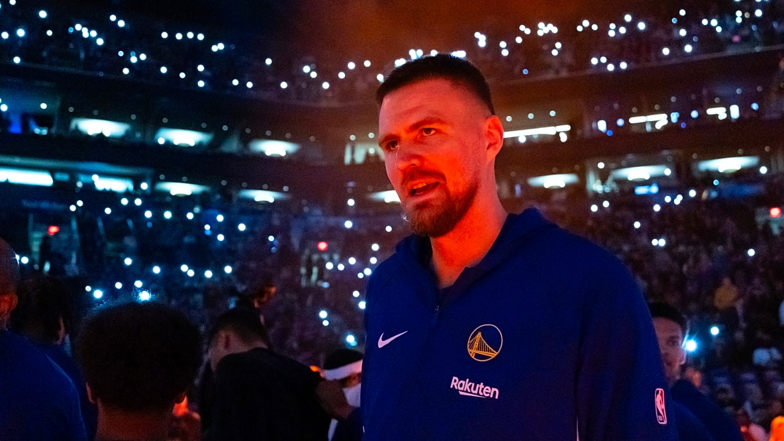 Warriors contact Bucks about Kristaps Porzingis trade