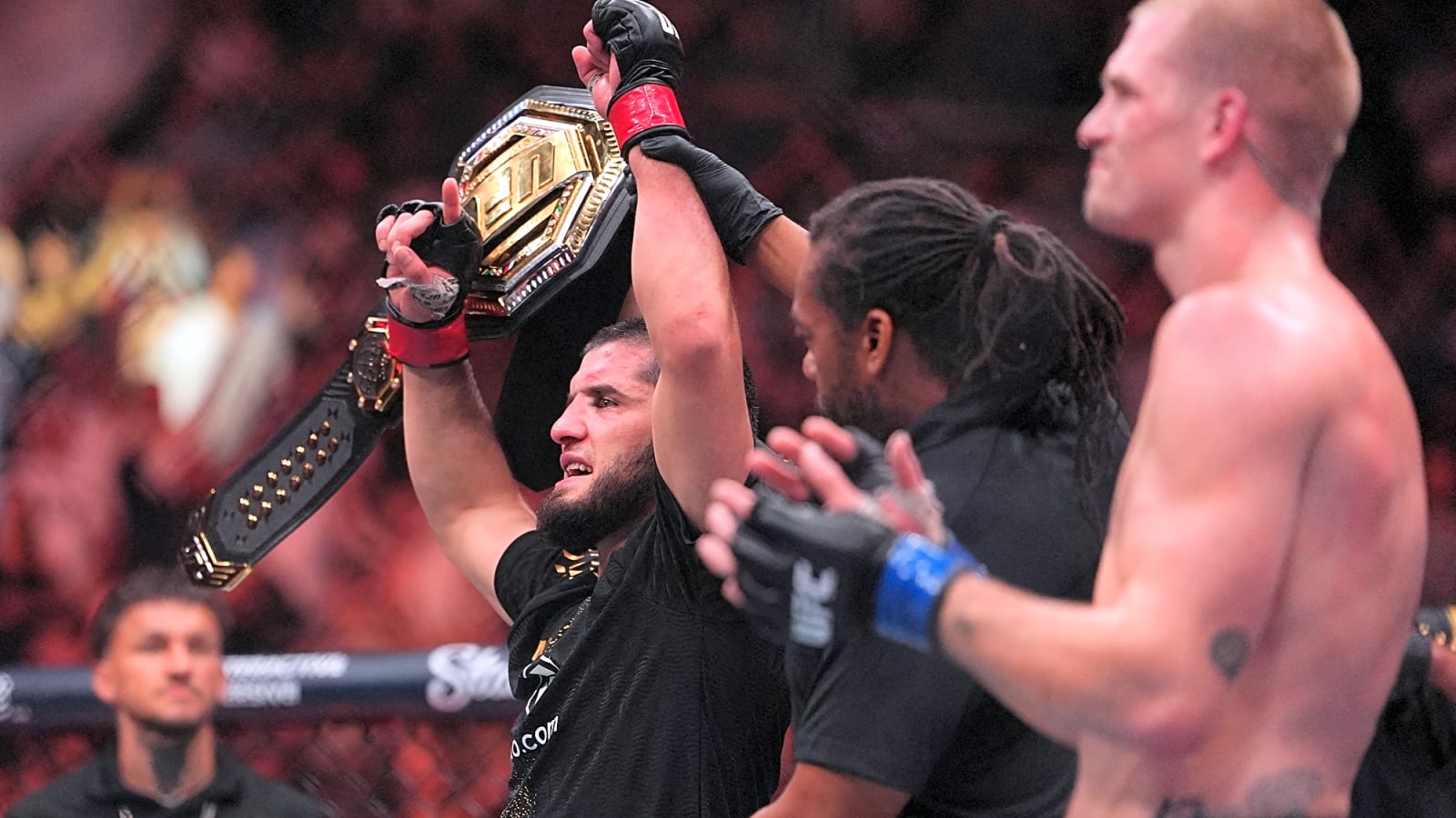 Prates Calls Makhachev 'Boring' Ahead Of Title Shot