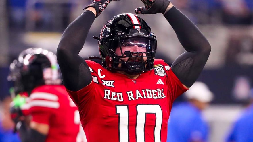 ESPN predicts Buccaneers get to rob the NFL of another premier player after stealing Rueben Bain Jr. in Round 1 of the draft