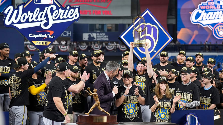 More than 750,000 turn out for Brewers championship parade