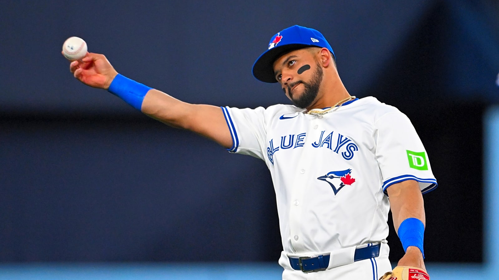 Anthony Santander Could Soon Be Joining the Playoff-Bound Blue Jays