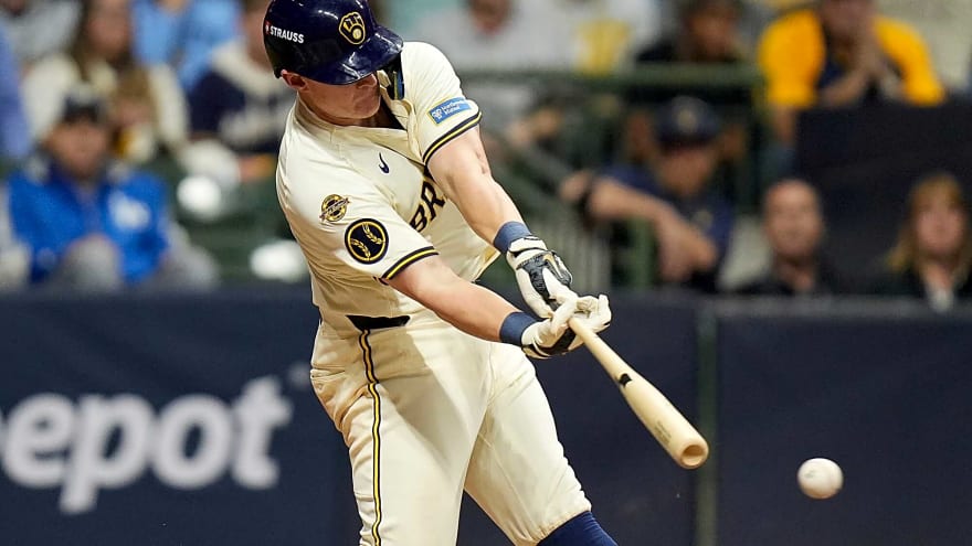 Milwaukee Brewers Roster Transactions 03/26/2026