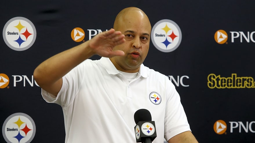 Steelers' Unlikely Trade Candidate Is Revealed Heading Into Unique Offseason