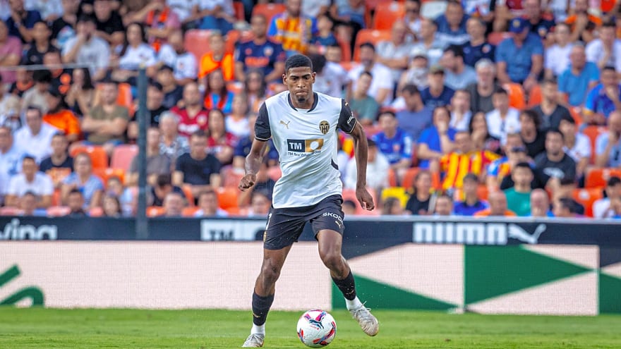 La Liga club turns down Arsenal’s first bid for their youngster