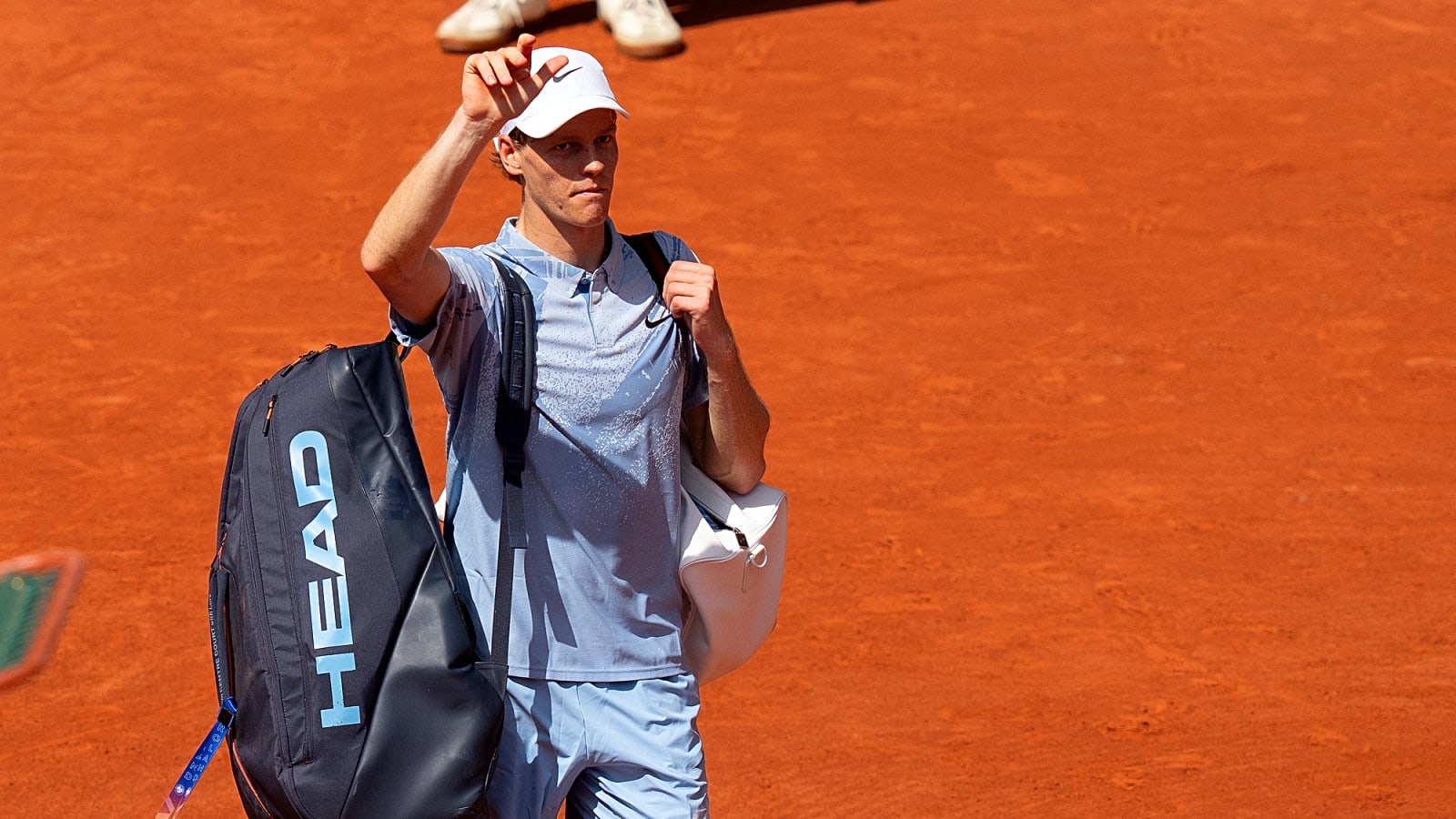 Five players set to benefit from day of chaos at men's French Open tennis