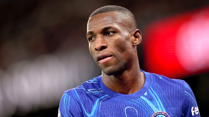 The Guardian reveal why one club are unlikely to sign Nicolas Jackson despite interest