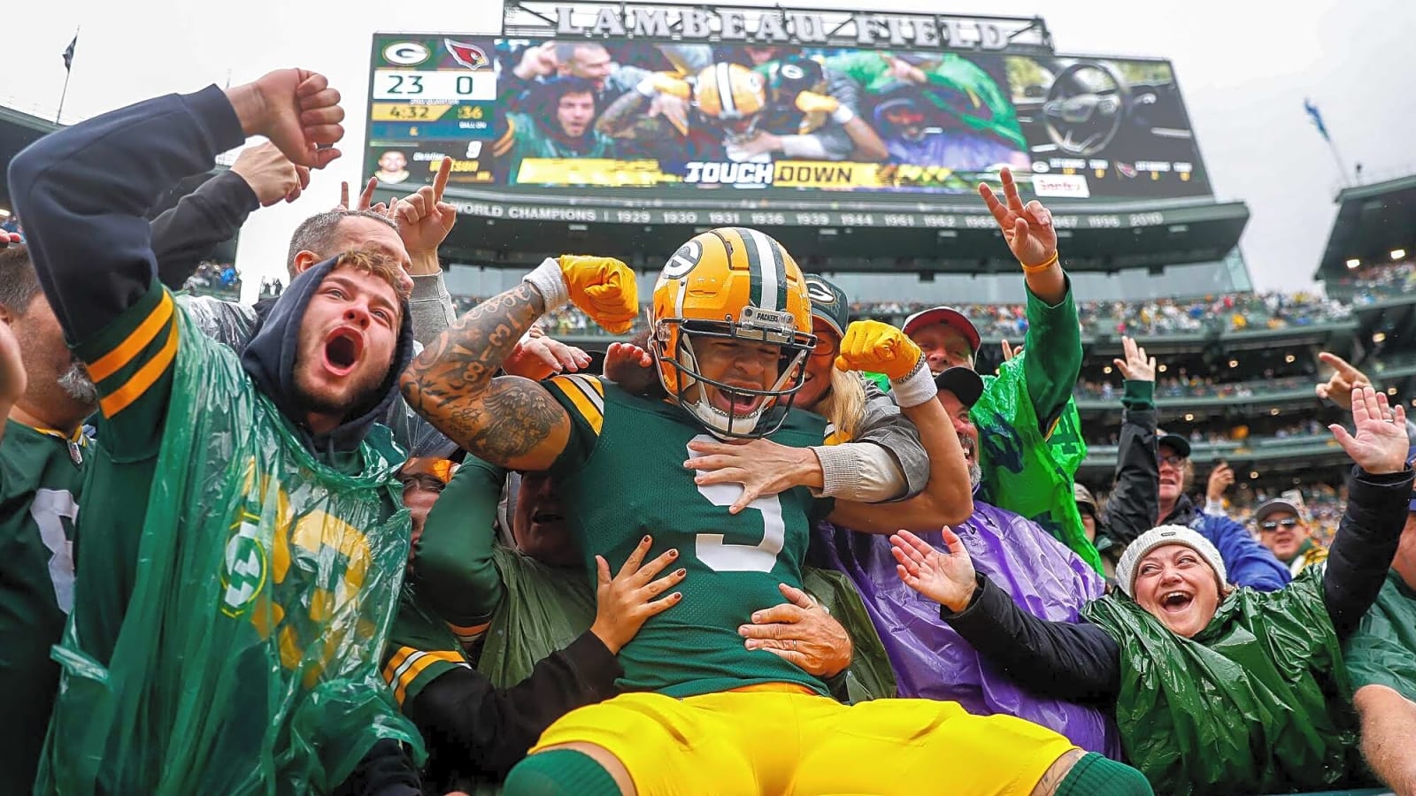 Packers offering fans tickets with artistic contest