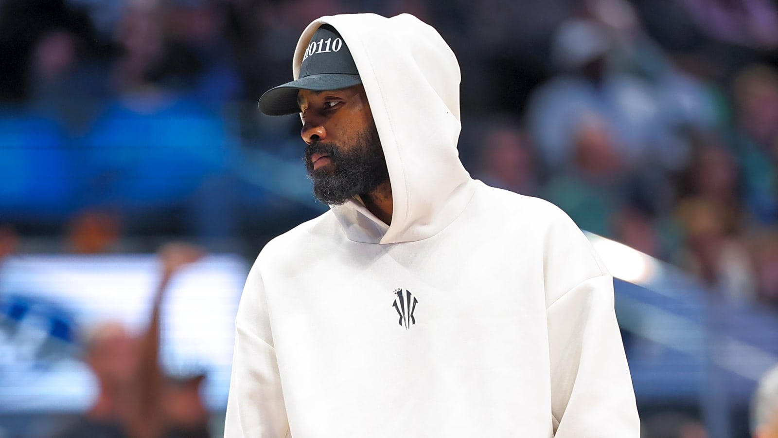 Kyrie Irving takes a swipe at ESPN