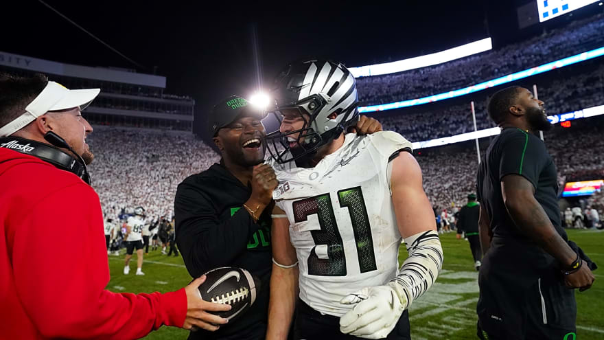 Oregon Ducks star safety earns national honor by being named as a semifinalist for the Jim Thorpe Award