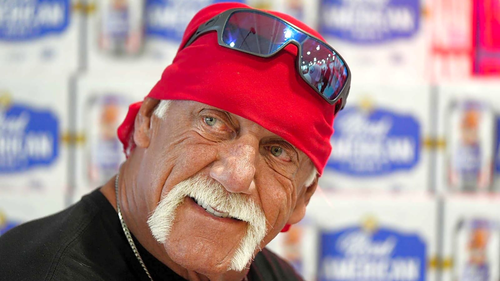 'They're Still Nipping At My Heels' Hulk Hogan Gives Delusional Answer As To Why WWE Fans Booed Him On Raw