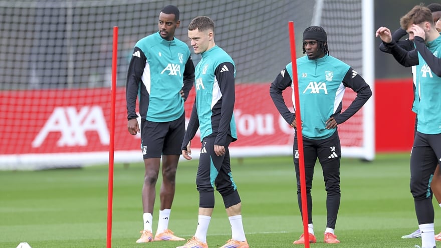 Liverpool told they’ve signed a ‘very, very good player’; Florian Wirtz likes playing with him