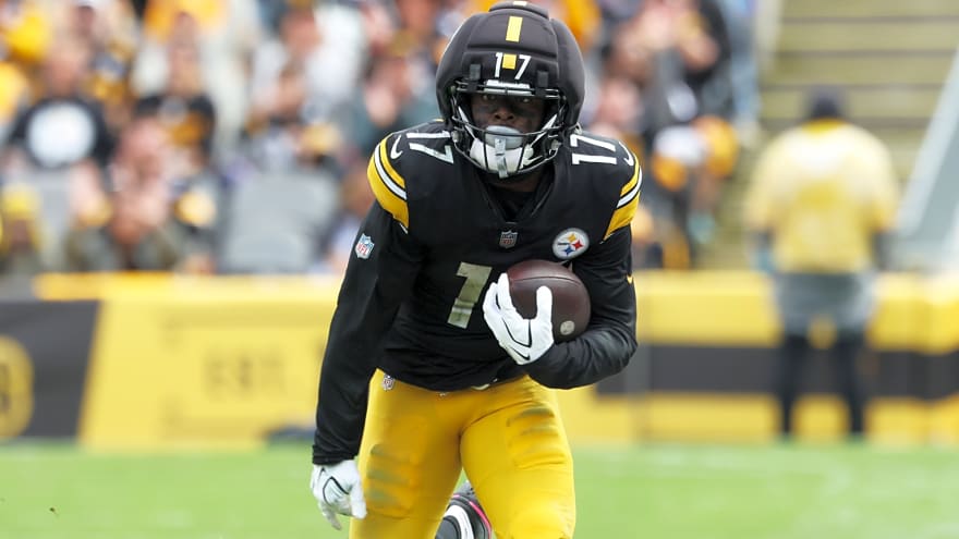 Steelers' Germie Bernard's mistake brought a profane response on sideline
