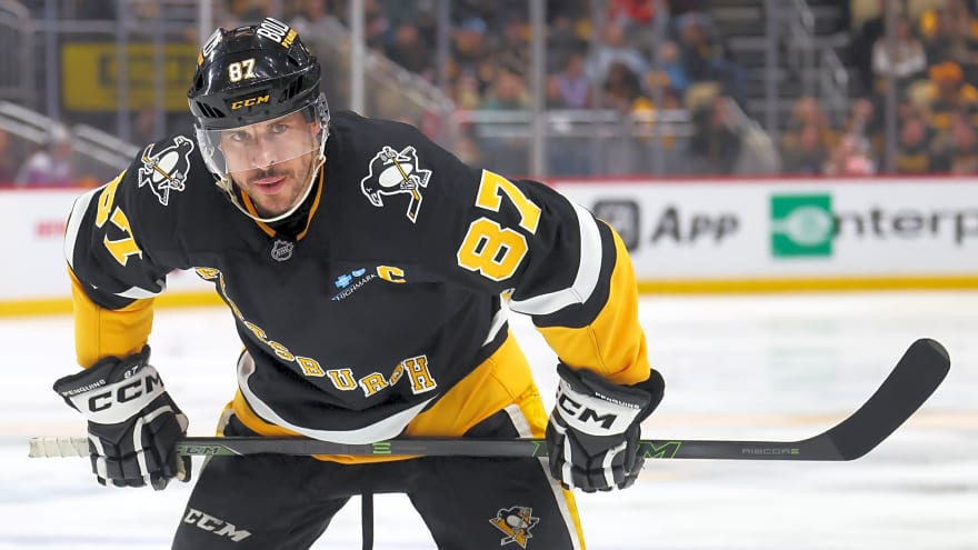 Insider shares if Crosby could leave Pens amid rebuild