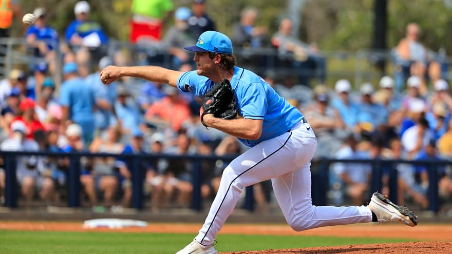 Milwaukee Brewers pull of surprising trade for Jake Woodford right before the start of 2026 MLB season
