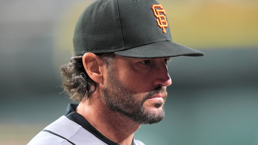 A ‘visibly emotional’ Tony Vitello admits he made a bad decision that cost the Giants a game they should’ve won