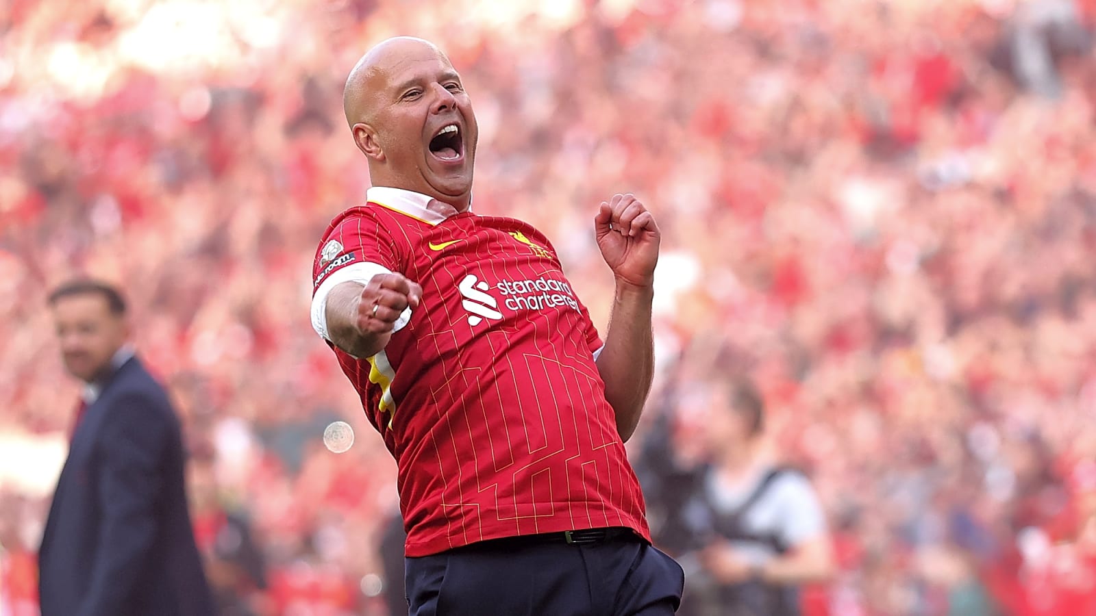 Transfer targets urged to move to Liverpool ahead of Chelsea: pundit