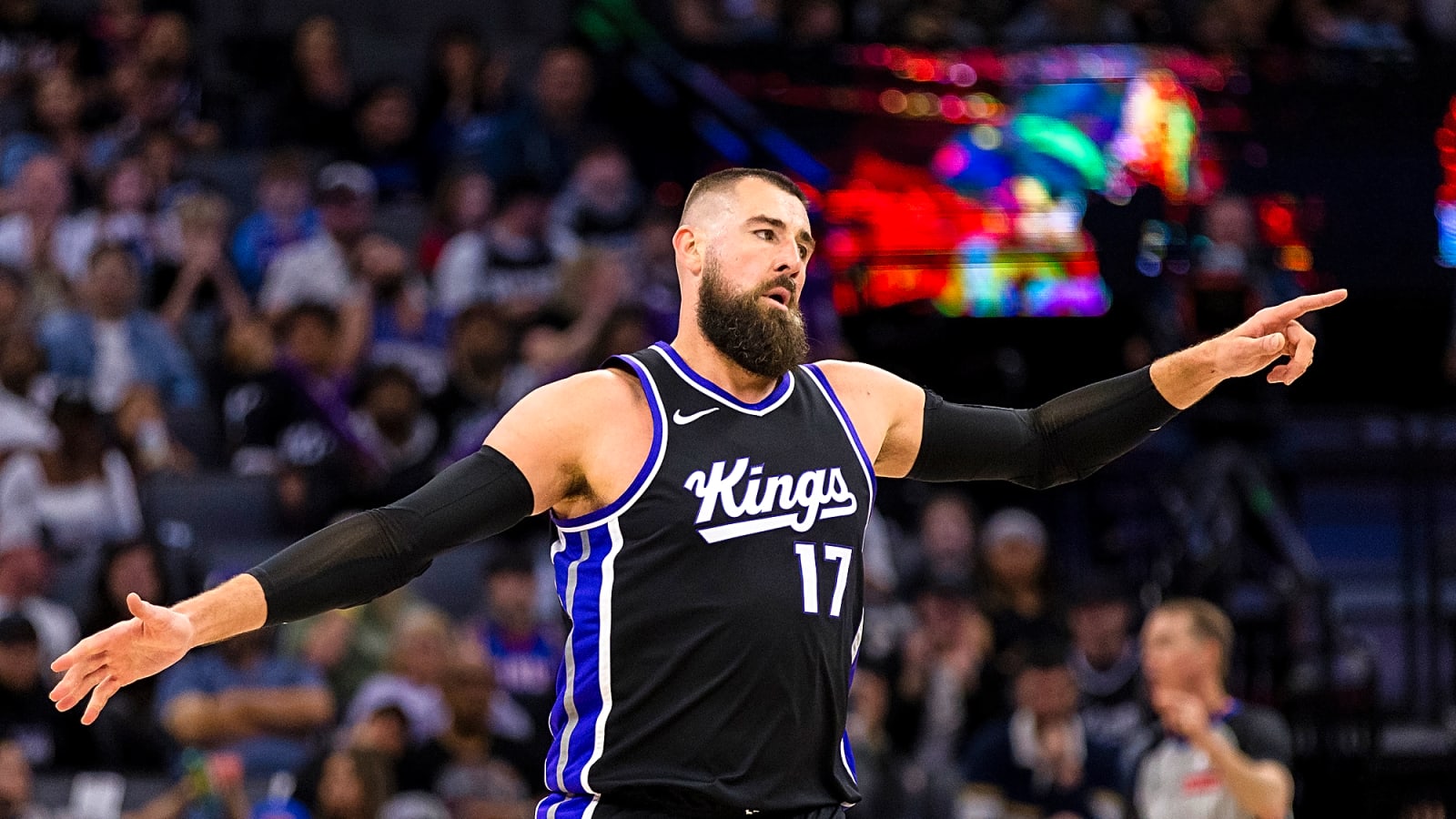 Veteran center is reportedly considering leaving NBA for EuroLeague