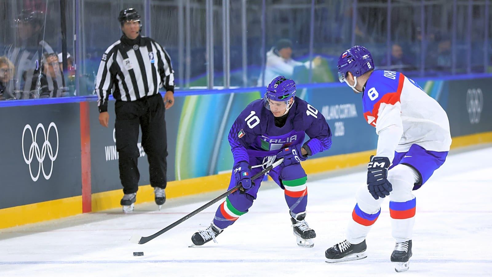 Panthers And Penguins Swap Oliver Okuliar And Emil Pieniniemi