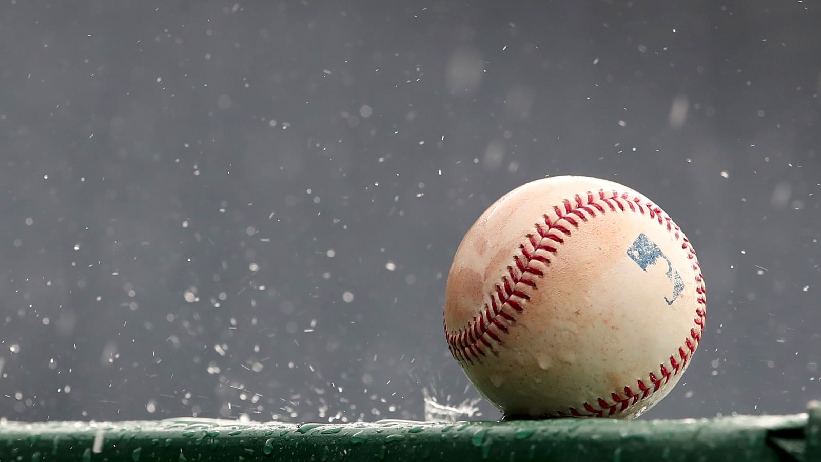 Royals select right-hander