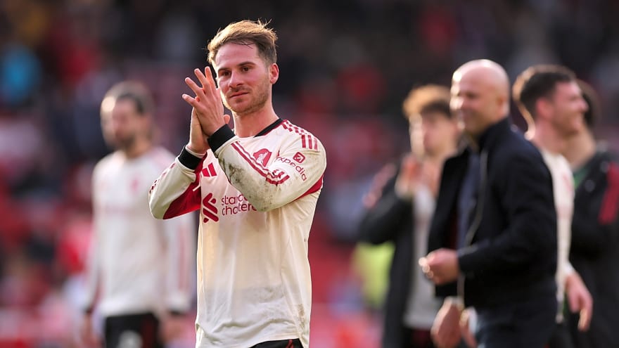 ‘Horrendous’ – World Cup winner says ‘world-class’ Liverpool player had his ‘worst game’ on Sunday