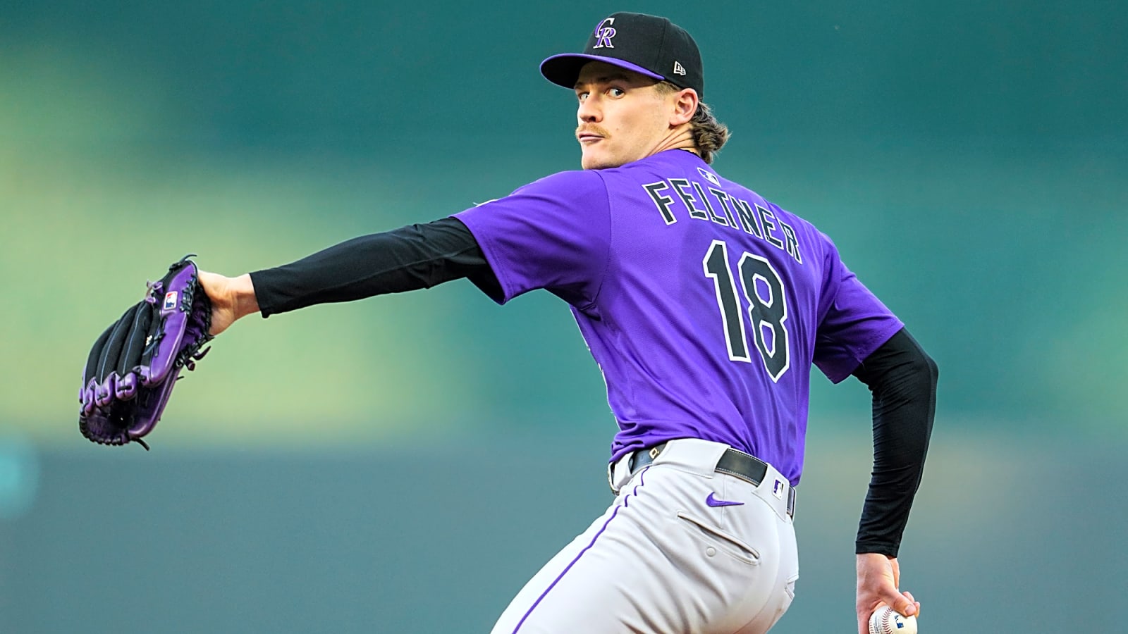 Rockies reinstate veteran pitcher from injured list
