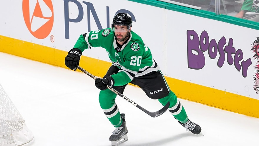 Stars’ Kyle Capobianco exits game vs. Devils with lower-body injury