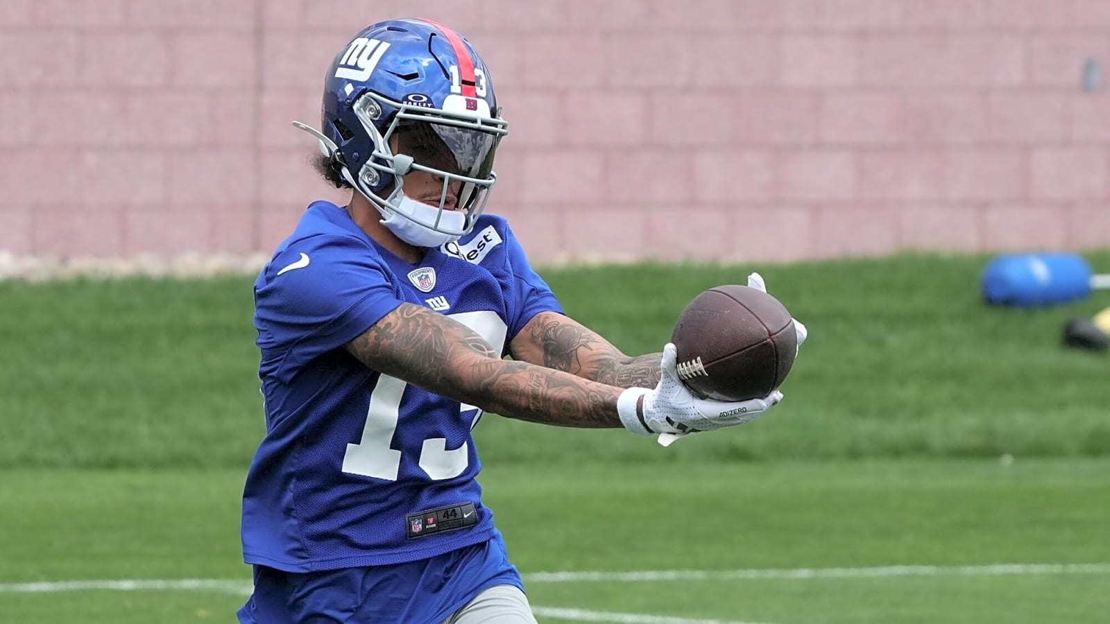 Giants’ veteran receiver says Jalin Hyatt added ’15-20 pounds’ of muscle in offseason