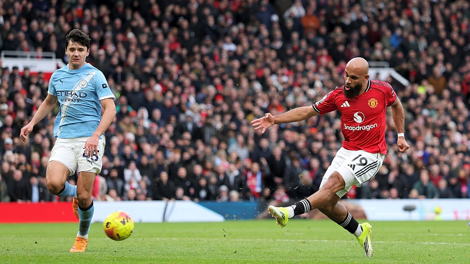 Just in: ‘Frightening’ Man Utd star available for West Ham despite weekend scare