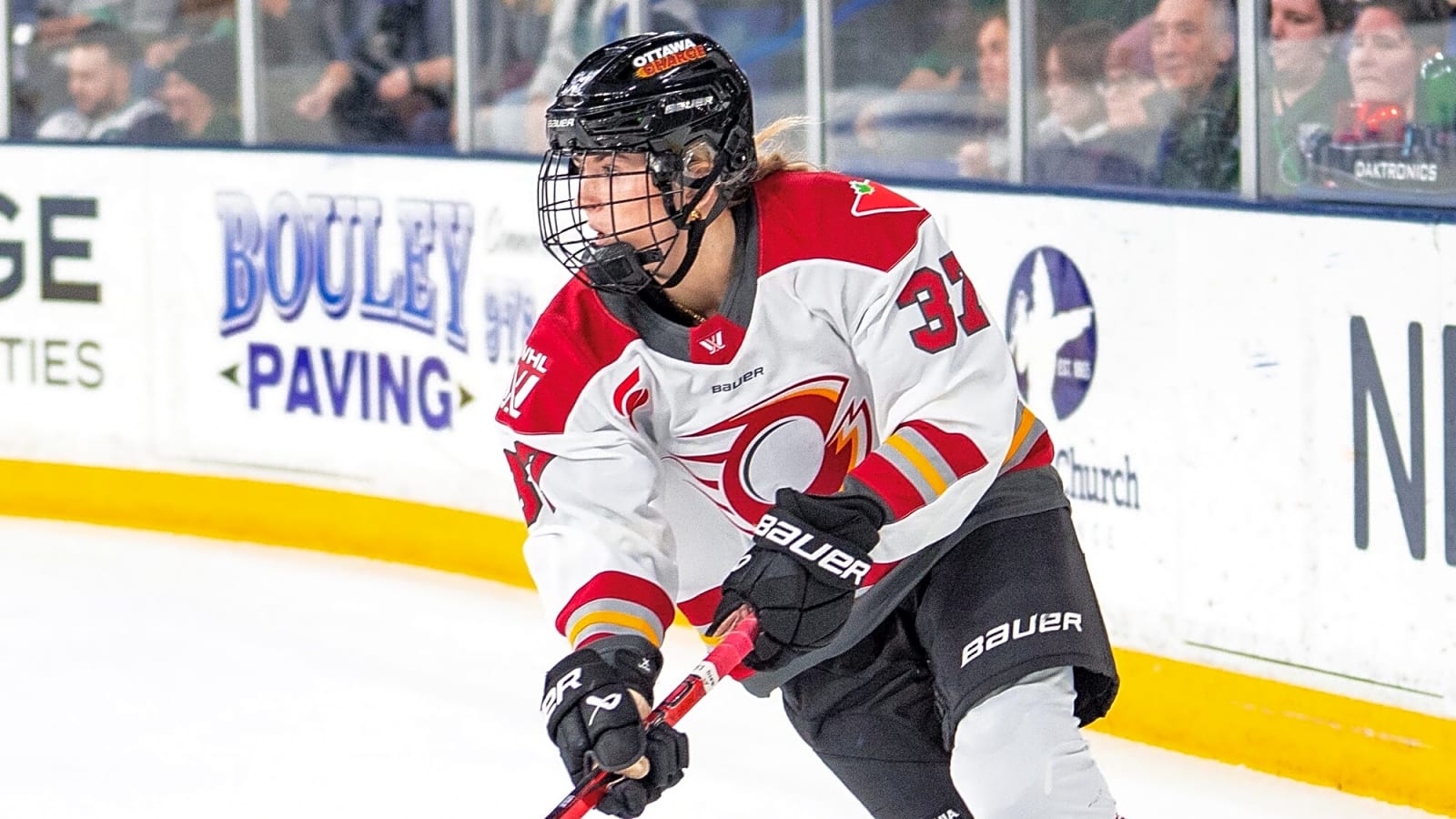 Charge signs Rebecca Leslie, Taylor House to contract extensions