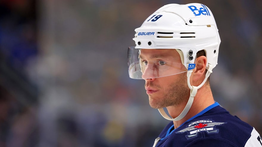 Oilers trade rumours: If Jonathan Toews is available, should Stan Bowman make a call?
