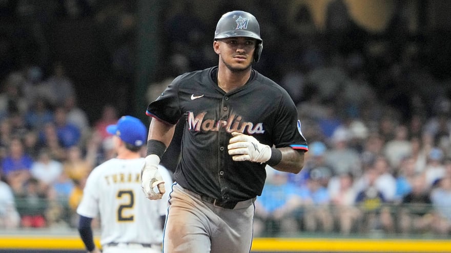 Reds Remain Open To Outfield Addition