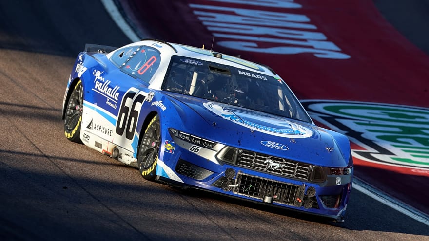 Former Daytona 500 Pole Winner Casey Mears Targets Return for the 2026 Running of the Great American Race