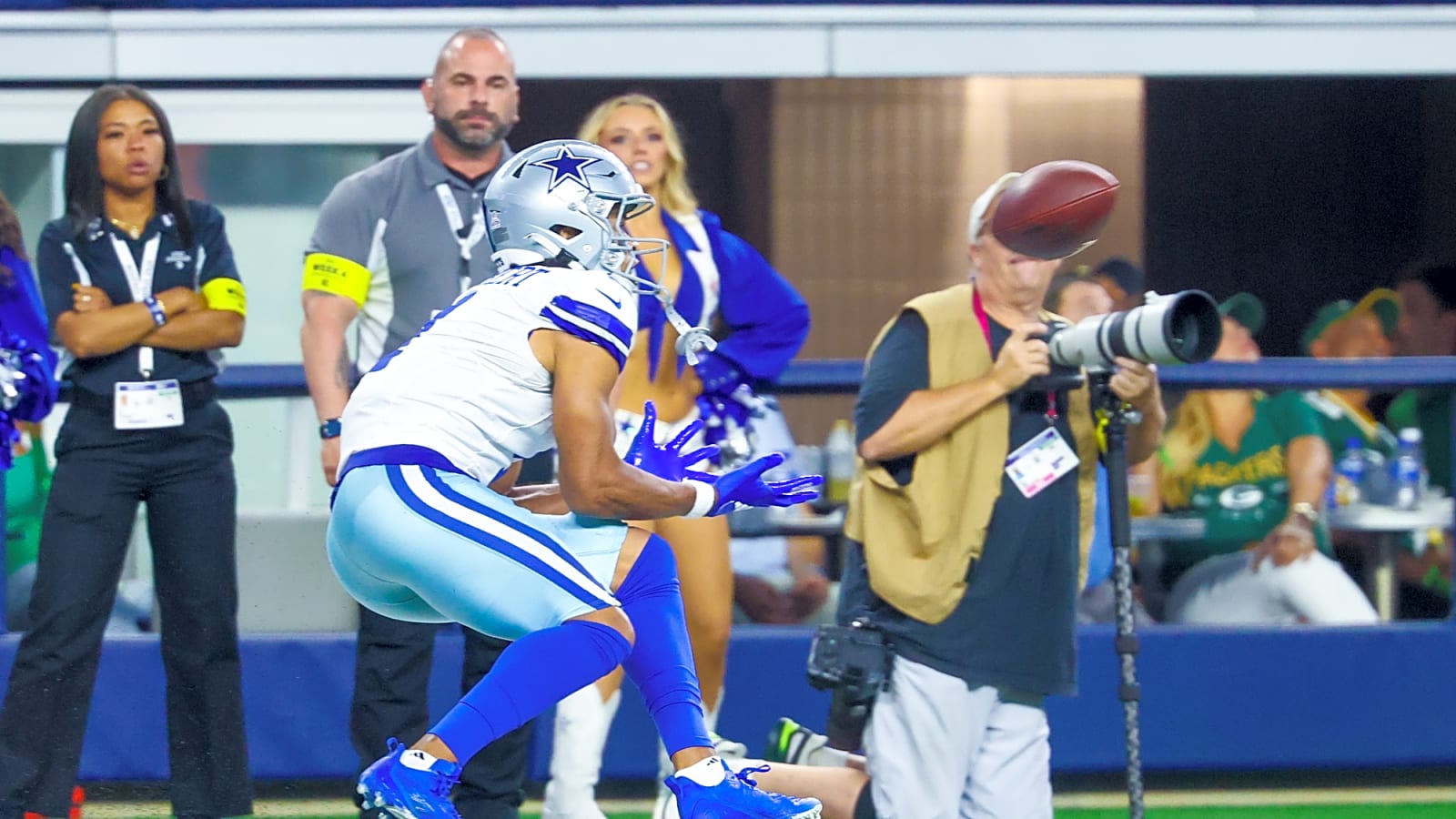 Report: Veteran Receiver Emerges as Dolphins’ Early WR1
