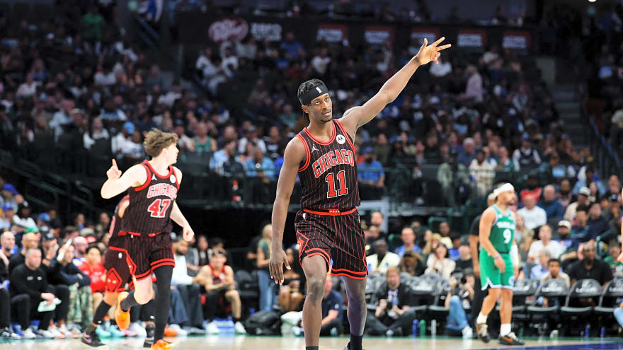 Reports: Bulls Pick Up Team Option on Leonard Miller for 2026-27 Season
