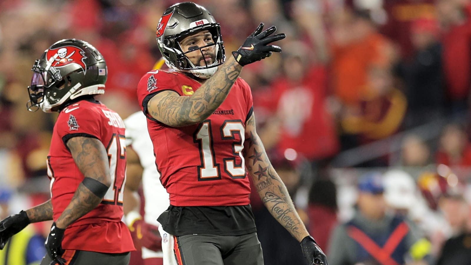Buccaneers&#39; Mike Evans Reveals Locker-Room View Of New Coach &#39;Grizz&#39;