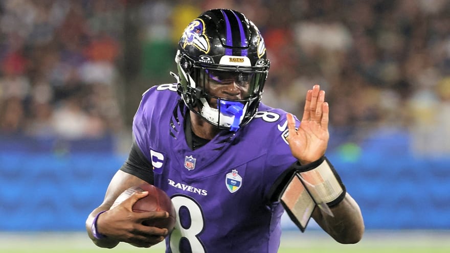 As Lamar Jackson's Suspect Supporting Cast Grows Thinner,  Ravens QB Asks Even More Of Himself