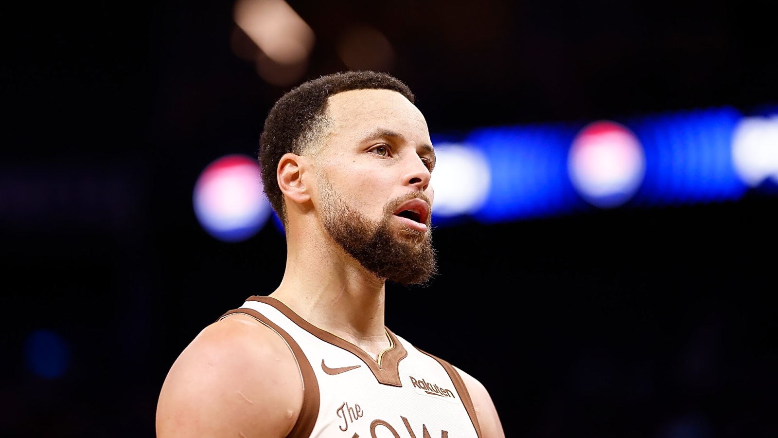 Steph Curry took a cold swipe at the Kings after beating them