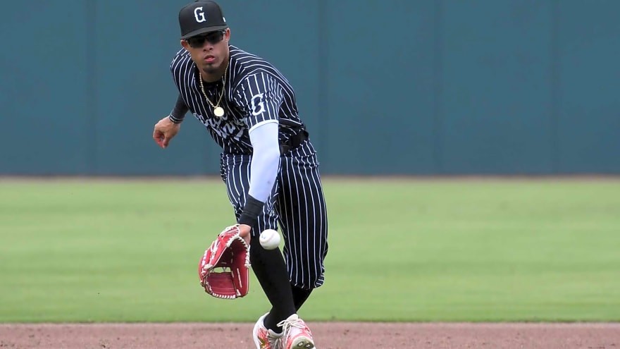 Red Sox top prospect Franklin Arias named Eastern League Player of the Month for April