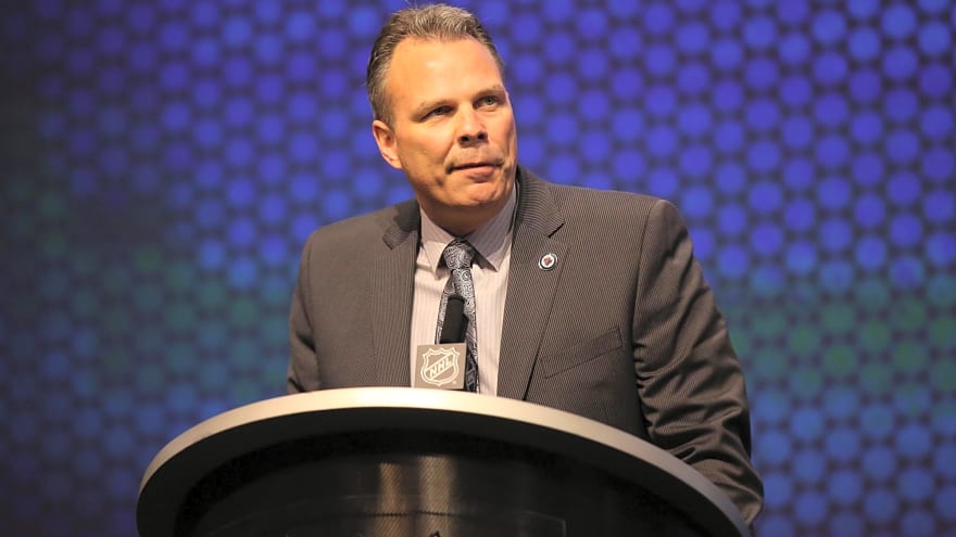 How much is Kevin Cheveldayoff to blame for Jets’ poor performance?