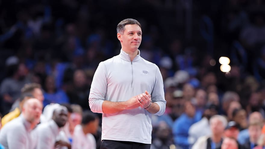 Mark Daigneault, J.B. Bickerstaff named NBA Coaches of the Month