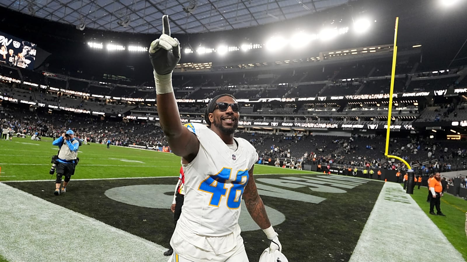 Chargers Signed Bud Dupree To Contract Extension