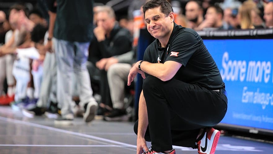 Cincinnati Fires Wes Miller After 5 Seasons Without A Single March Madness Appearance