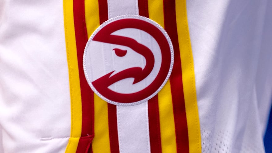 Jason Love, Sergi Oliva To Join Hawks Staff
