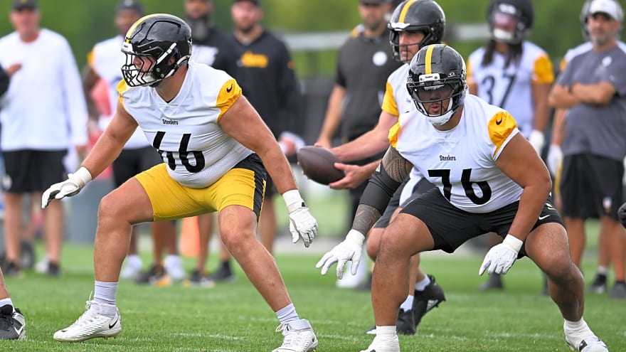 Steelers Face Uncomfortable Warning About Offensive Line