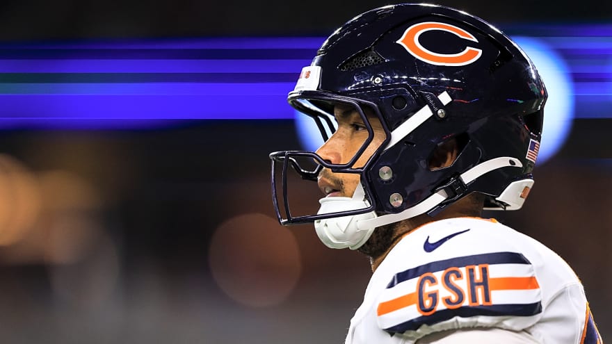 Bears Signed TE Qadir Ismail To Practice Squad