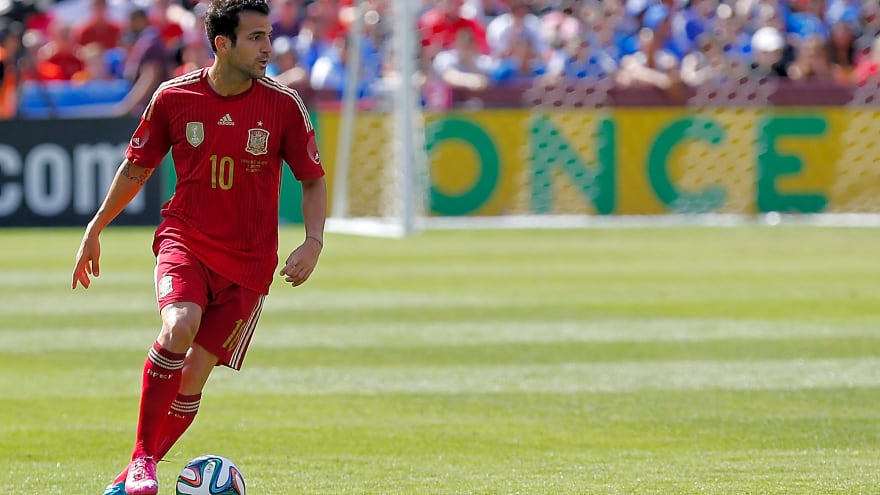 'Maybe Chelsea…' – Pundit hints that Blues fans could get dream manager move this summer